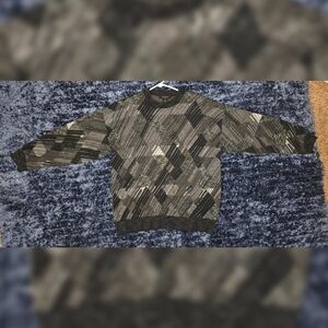 Men's Patterned Crewneck Sweater